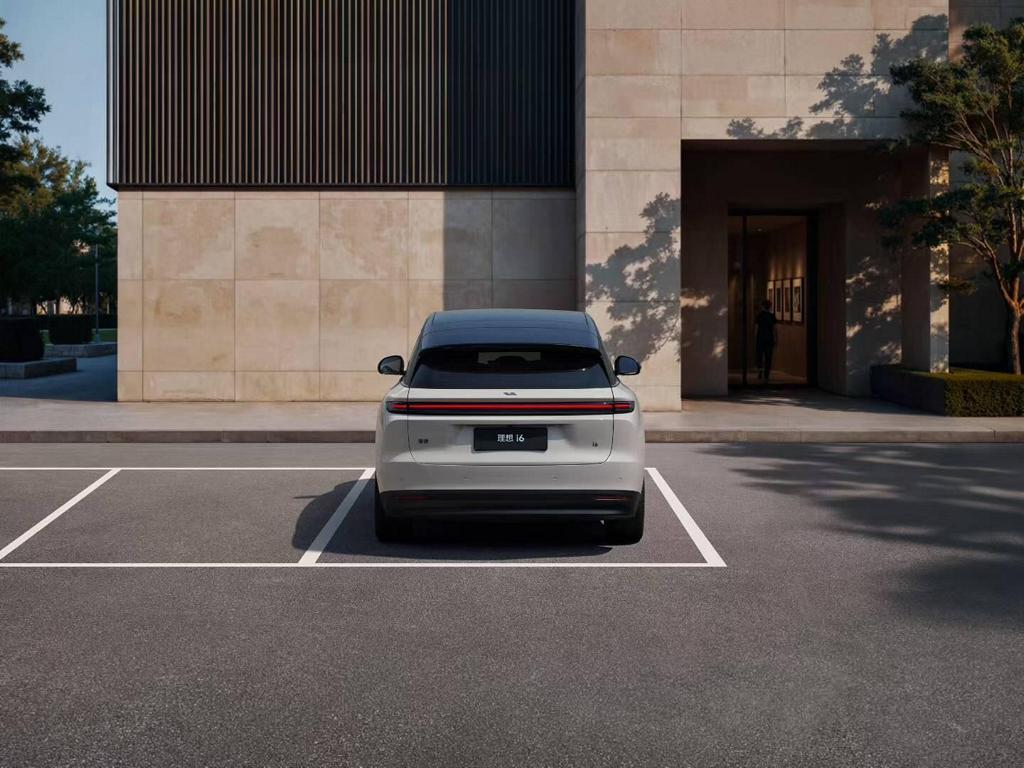 , Vollelektrischer SUV AUS China MIT 544 PS